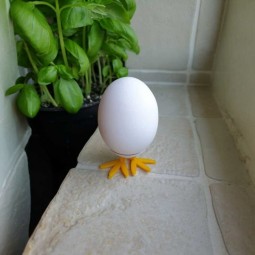 Подставка для яйца "Куринные лапки" №90